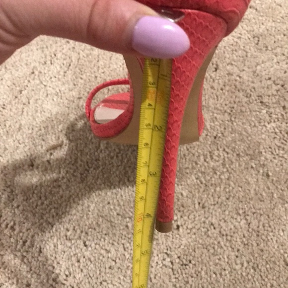 EUC‼️ STEVE MADDEN “STECY” SANDAL ‼️ - Picture 8 of 10